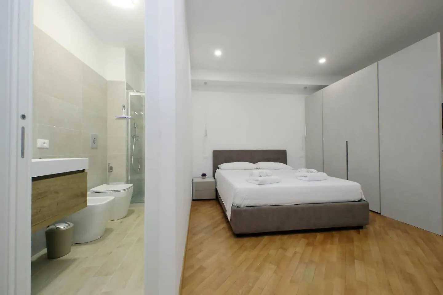 Trevi Suite Apartment Barberini Rome