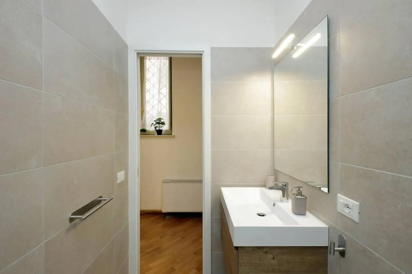 Trevi Suite Apartment Barberini Rome 0*,