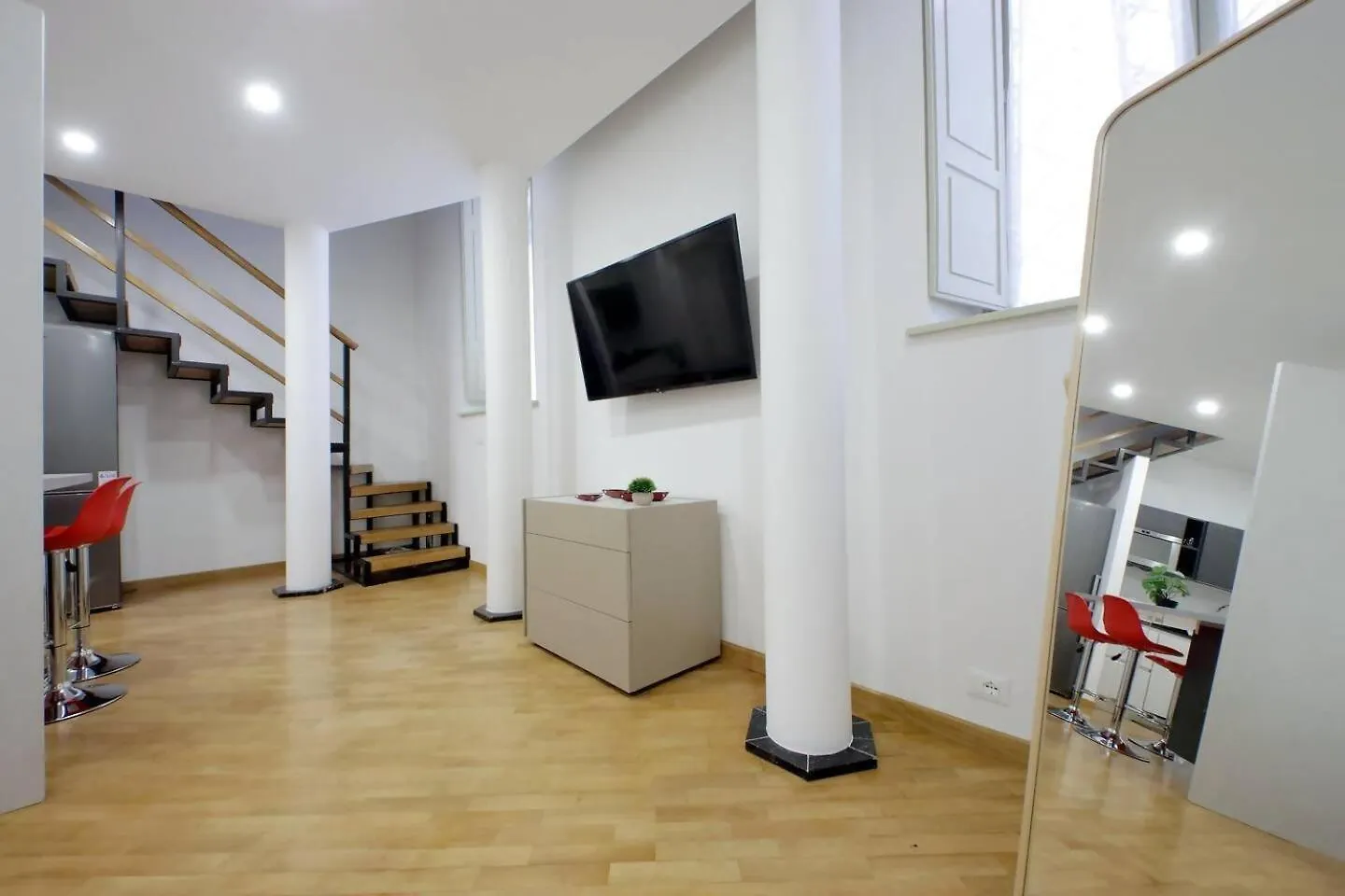Trevi Suite Apartment Barberini Rome