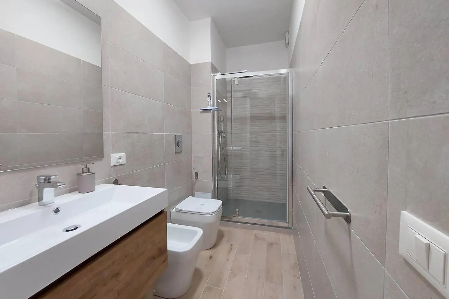 Trevi Suite Apartment Barberini Rome