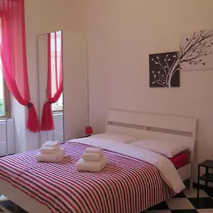 Apart-hotel Casavostra, Roma